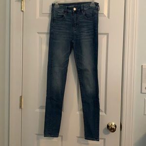 American Eagle Hi-Rise Jegging